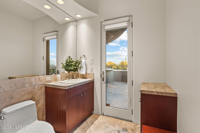 1893 Quiet Canyon Drive, Tucson, AZ 85718