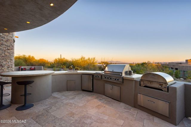 1893 Quiet Canyon Drive, Tucson, AZ 85718