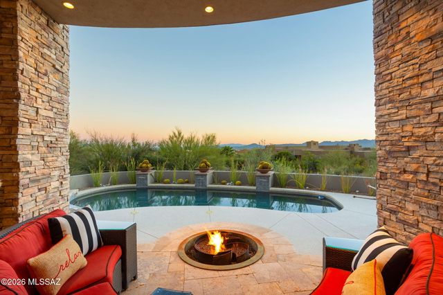 1893 Quiet Canyon Drive, Tucson, AZ 85718