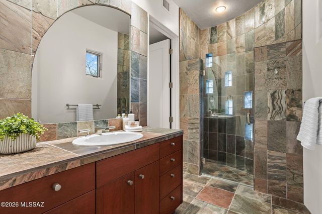 1893 Quiet Canyon Drive, Tucson, AZ 85718