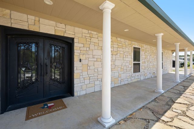 330 Mohawk Trail, East Tawakoni, TX 75472
