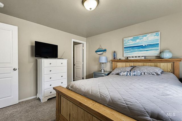 122 Concourse Ave, Caldwell, ID 83605