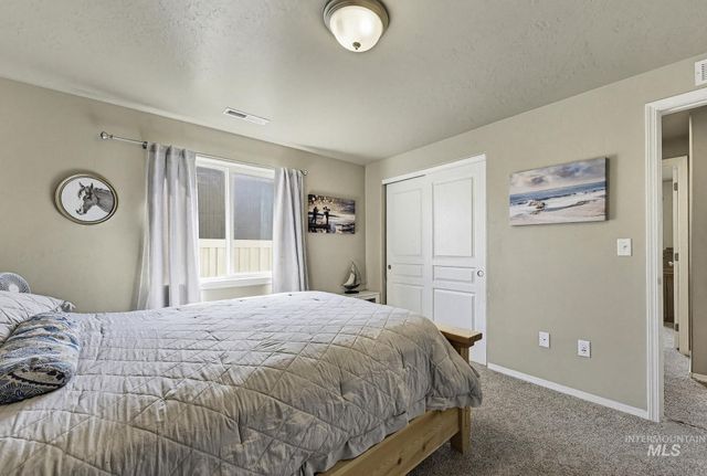 122 Concourse Ave, Caldwell, ID 83605