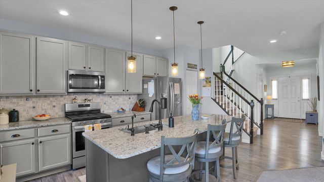2228 BRIDGEPORT AVE, Pennsburg, PA 18073