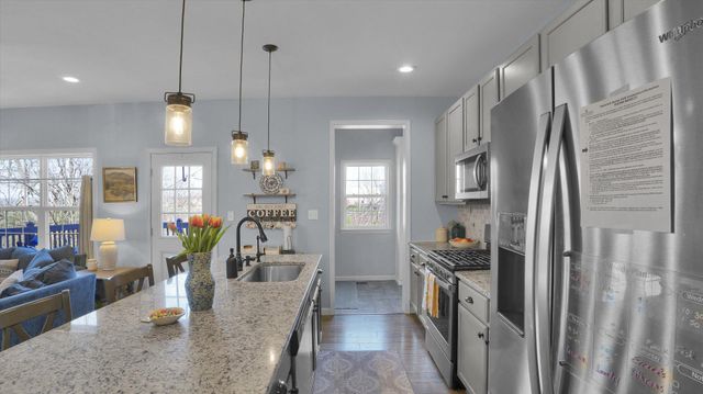 2228 BRIDGEPORT AVE, Pennsburg, PA 18073