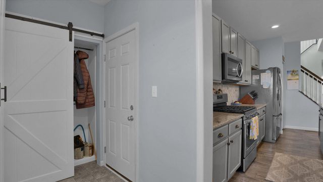 2228 BRIDGEPORT AVE, Pennsburg, PA 18073