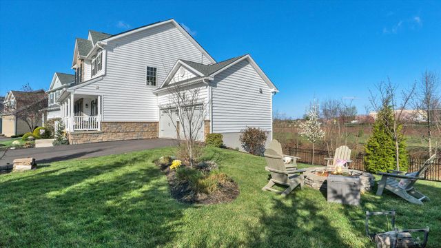 2228 BRIDGEPORT AVE, Pennsburg, PA 18073