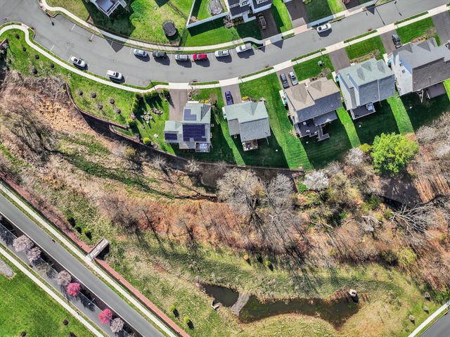 2228 BRIDGEPORT AVE, Pennsburg, PA 18073