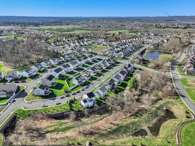 2228 BRIDGEPORT AVE, Pennsburg, PA 18073