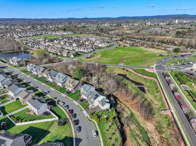 2228 BRIDGEPORT AVE, Pennsburg, PA 18073