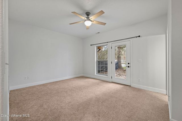 863 W Willow Lake LOOP, Coeur D'alene, ID 83815