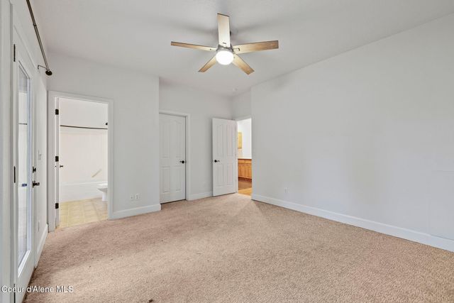 863 W Willow Lake LOOP, Coeur D'alene, ID 83815