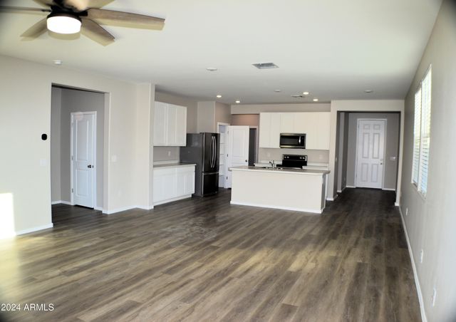 1366 W PINKLEY Way, Coolidge, AZ 85128