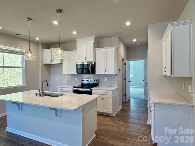 2642 Selbourne Drive, Gastonia, NC 28052