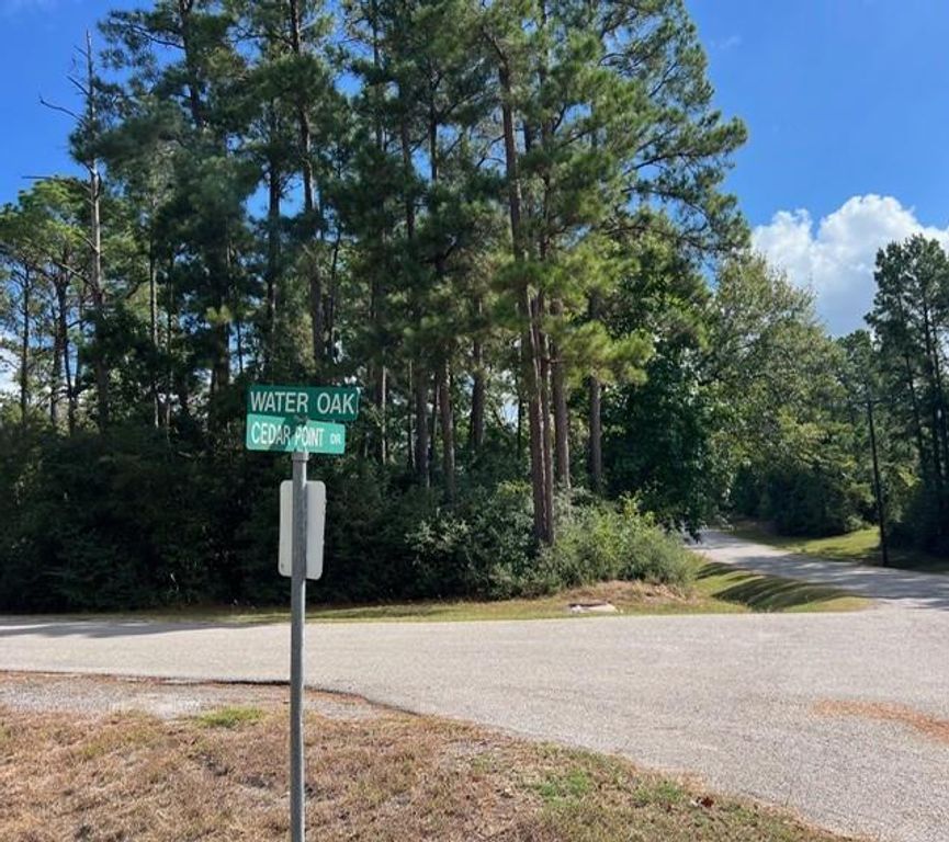 116 Water Oak, Livingston, TX 77351