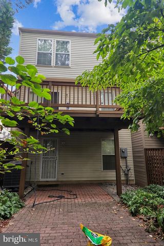 149 INGLE PL, Alexandria, VA 22304