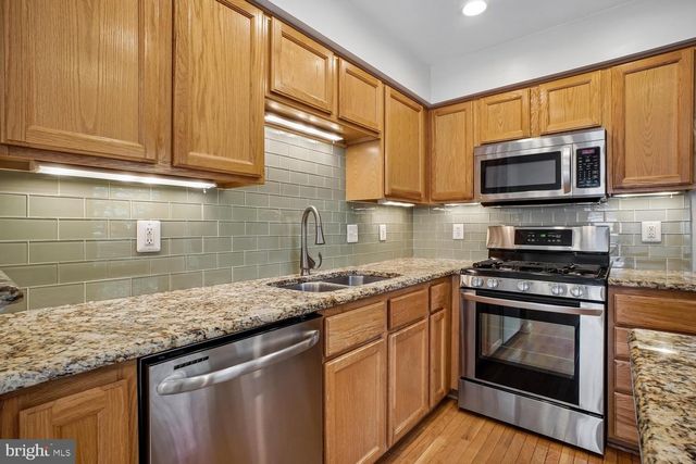 149 INGLE PL, Alexandria, VA 22304