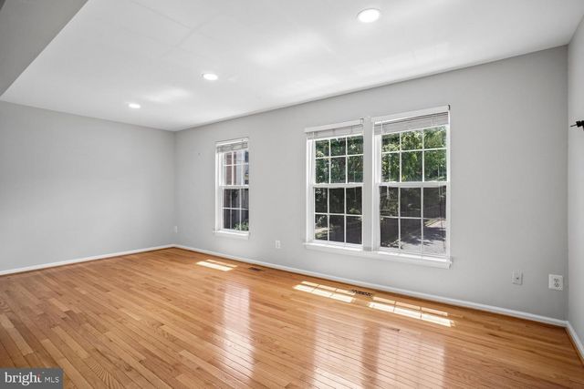 149 INGLE PL, Alexandria, VA 22304
