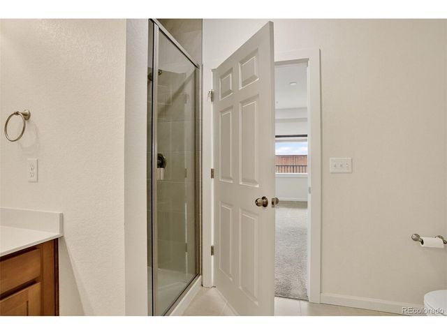 2435 Calais Dr, Longmont, CO 80504