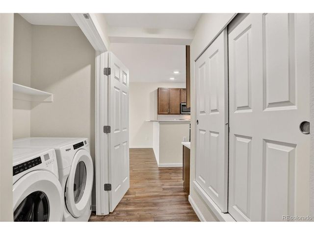 2435 Calais Dr, Longmont, CO 80504