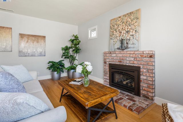 2969 Cabrillo Ave, Livermore, CA 94550