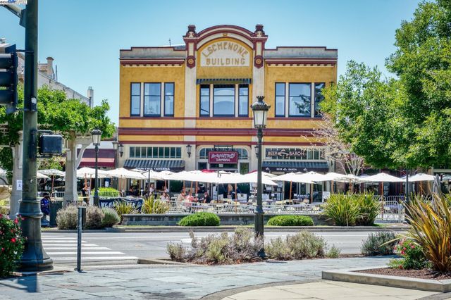 2969 Cabrillo Ave, Livermore, CA 94550