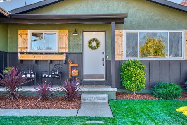 2969 Cabrillo Ave, Livermore, CA 94550