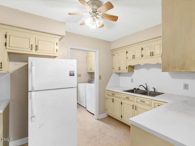 113 Country Brook Lane, Youngsville, NC 27596