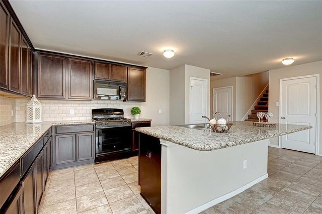 9202 Adobe Sky Court, Richmond, TX 77407