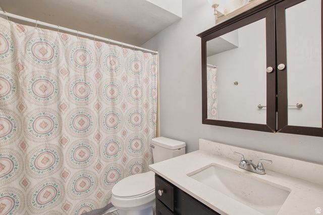 1654 WOODLAND DR, Provo, UT 84604