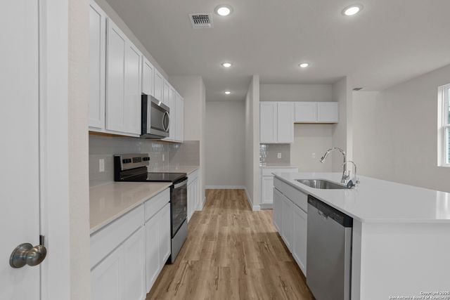 4434 DANFORTH ST, New Braunfels, TX 78130