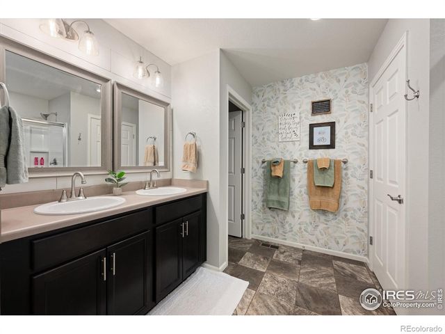 869 Charlton Drive, Windsor, CO 80550