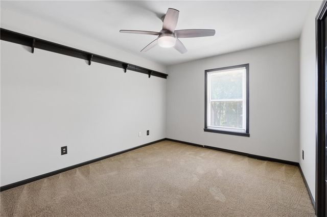 21222 W 70th Street, Shawnee, KS 66218