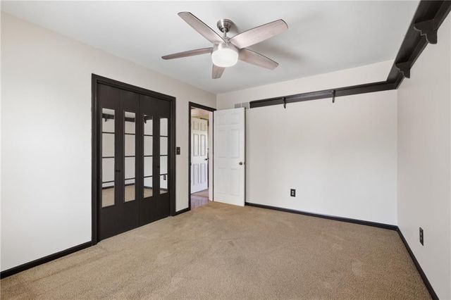 21222 W 70th Street, Shawnee, KS 66218