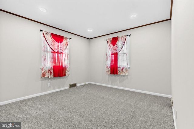 303 BRANDY LN, Mechanicsburg, PA 17055