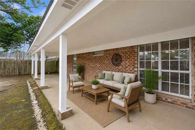 9470 Oak Forrest Drive, Mobile, AL 36695