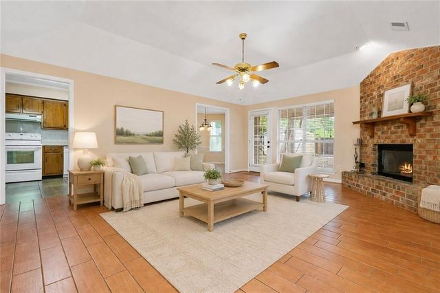 9470 Oak Forrest Drive, Mobile, AL 36695