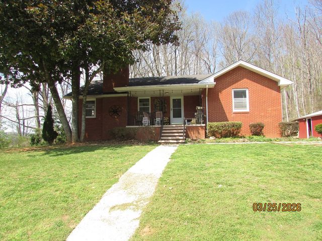 743 Hunter Road, Hayesville, NC 28904