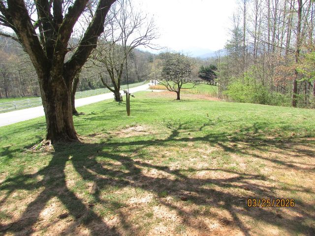 743 Hunter Road, Hayesville, NC 28904