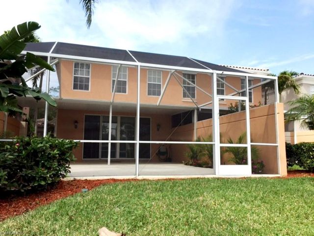 5601 Cove CIR, Naples, FL 34119