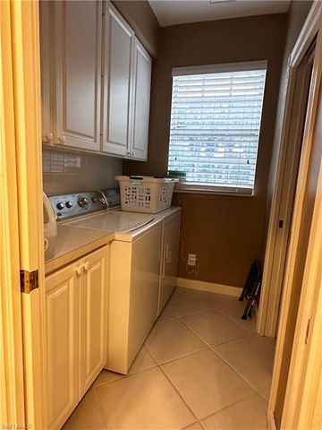 5601 Cove CIR, Naples, FL 34119