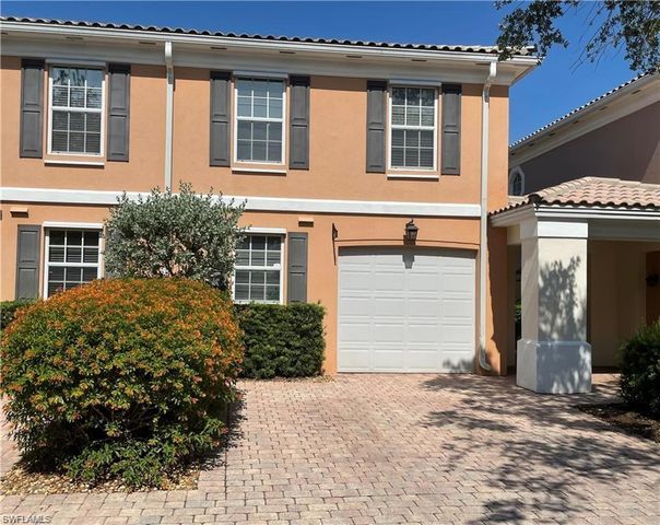 5601 Cove CIR, Naples, FL 34119