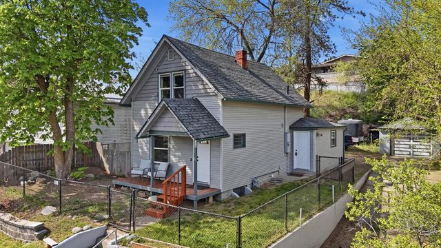 1510 W Alice Ave Ave, Spokane, WA 99205