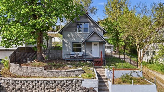 1510 W Alice Ave Ave, Spokane, WA 99205