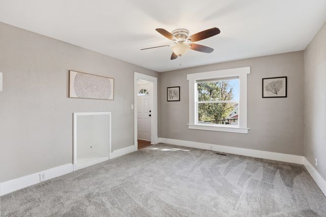 1510 W Alice Ave Ave, Spokane, WA 99205