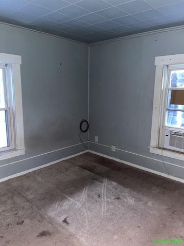 9 Prospect Street, Barre Town, VT 05649