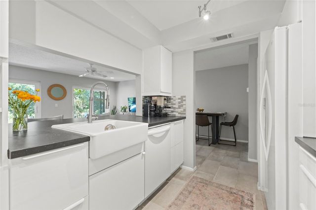 1730 BELLEAIR FOREST DRIVE 1730, Belleair, FL 33756