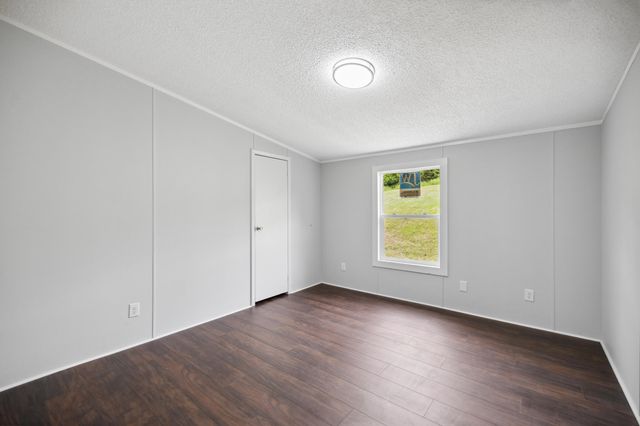 174 Sky Lane, Cynthiana, KY 41031