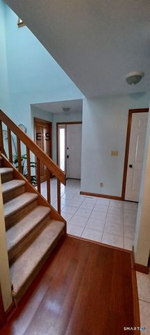 1325 Farmington Avenue 52, Bristol, CT 06010