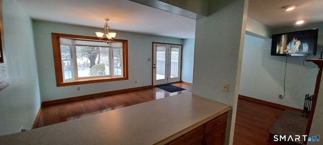 1325 Farmington Avenue 52, Bristol, CT 06010